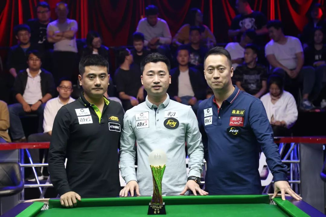 而在中场组 而在中场组