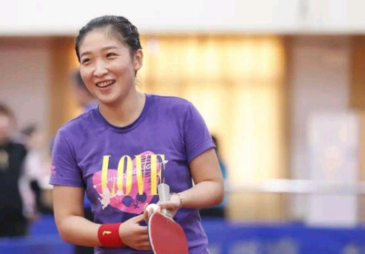 冰壶运动发 冰壶运动发