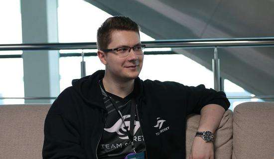 转会自由度 转会自由度